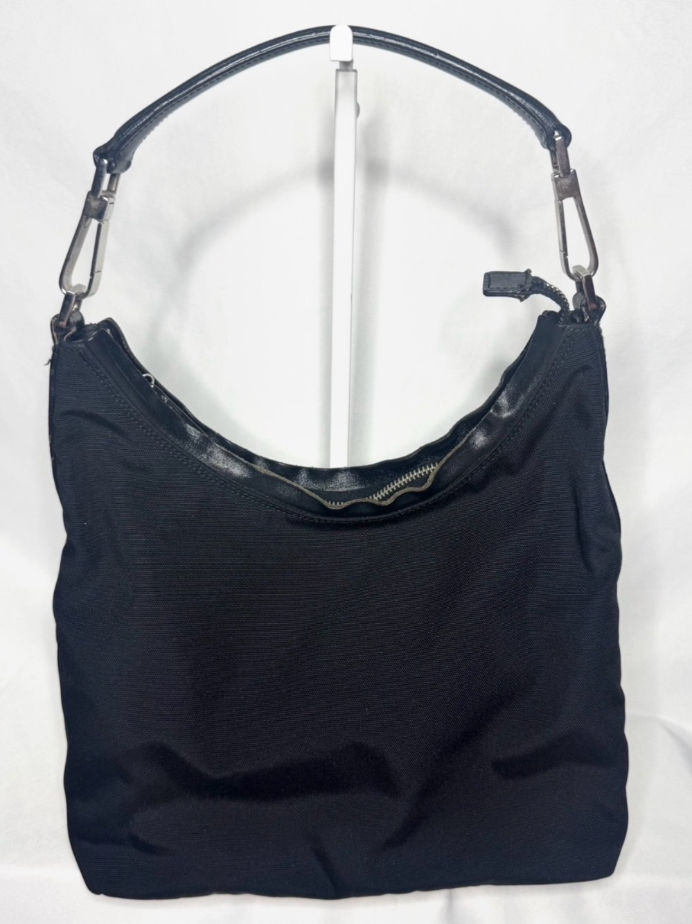 Gucci Vintage Black Hobo Shoulder Bag w/ COA!
